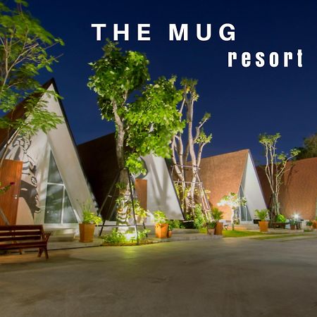 The Mug Resort Chonburi Esterno foto