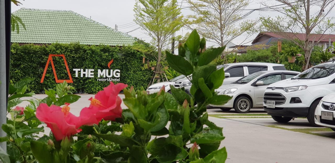 The Mug Resort Chonburi Esterno foto